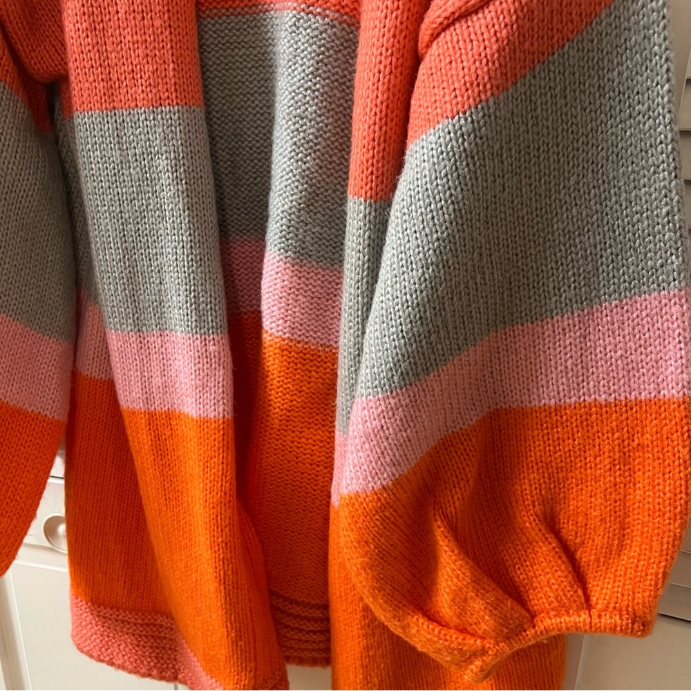 Pretty Little Things Color Block Cardigan - Picture 5 of 8